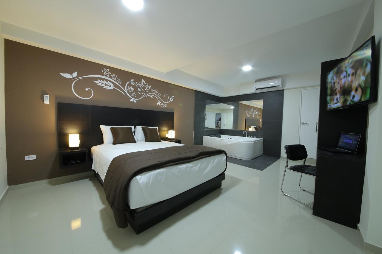 Hotel Solec Chiclayo Exteriör bild